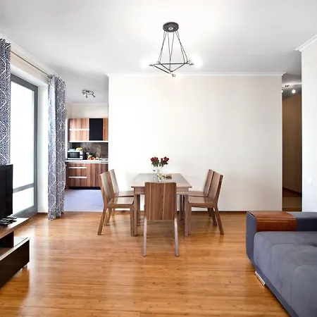 2 Bedrooms Bukowinska P&O Serviced Apartments Varšava Exteriér fotografie