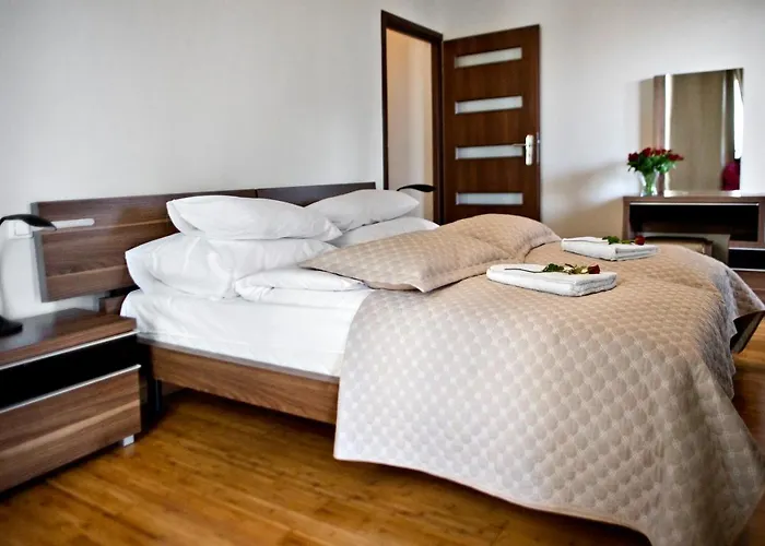 2 Bedrooms Bukowinska P&O Serviced Apartments